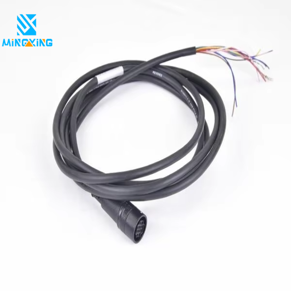 Industrial Laser Displacement Sensor - Sensor de Desplazamiento Láser GT2-CA1M GT2-CA2M