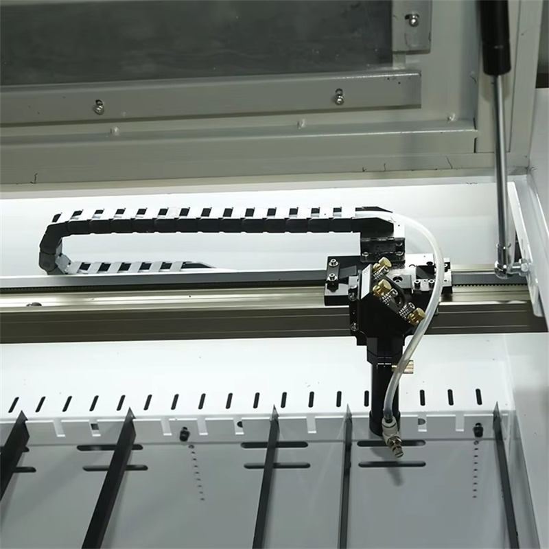 Máquina de Grabado y Corte Lás - Co2 Laser Engraving Machine reseña y precio